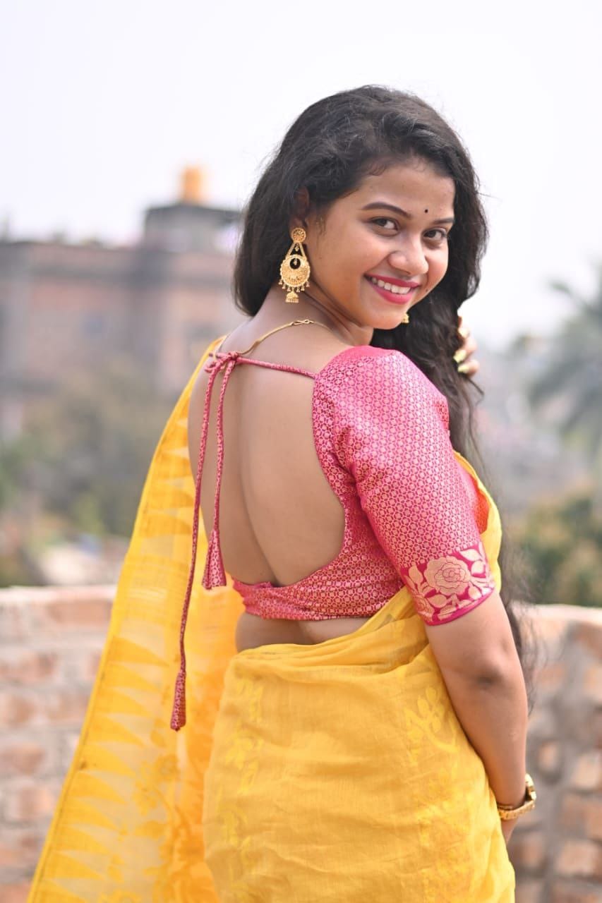 You Never Forget a Genuine Connection: What Clients Really Value in Rampur Escort Service